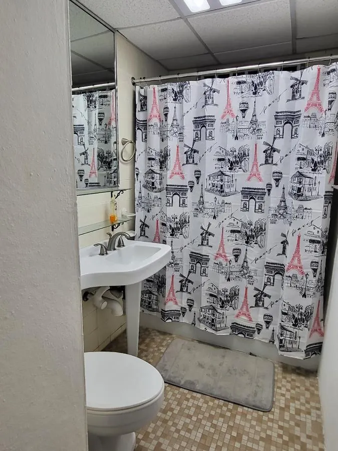 Davinci 2-Bedroom Condo On The Beach, No Chores San Juan Puerto Rico